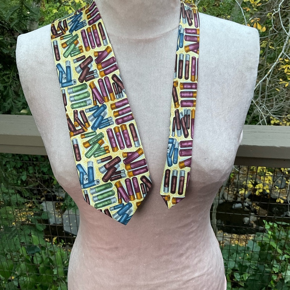 Alynn Neckwear yellow silk tie titled Shotgun Shells image of bullets - Picture 7 of 7